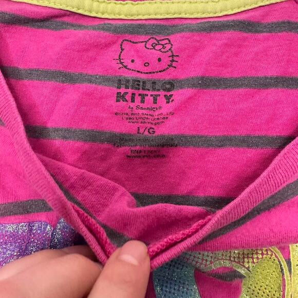 Vintage Y2K Pink Hello Kitty Baby Tee Fits Size XS-Small - Picture 4 of 5
